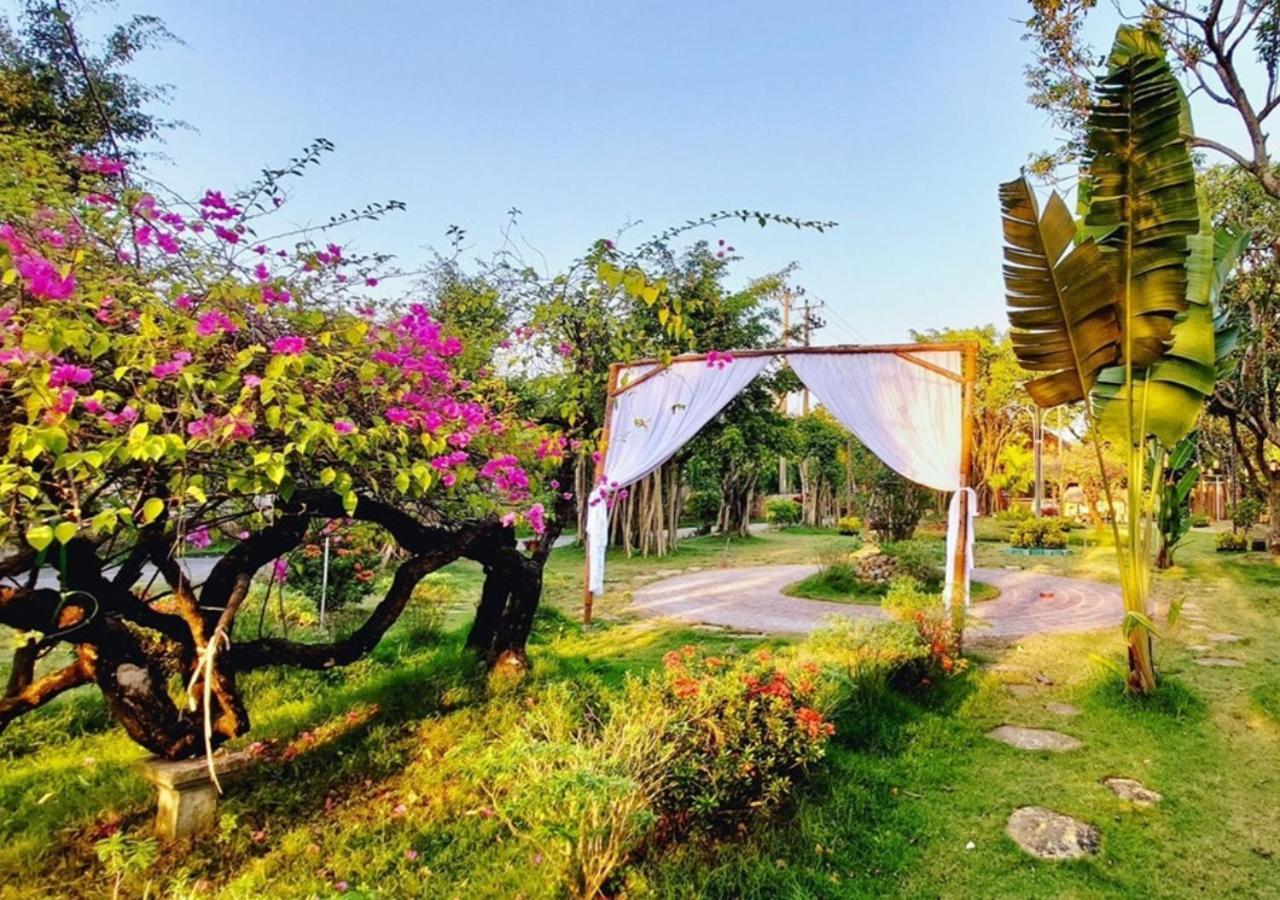 Hoa Lu Garden Resort Ninh Bình Exteriör bild